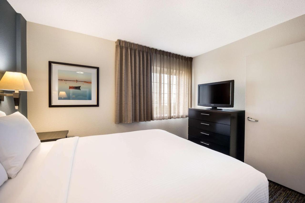 Sonesta Simply Suites Oklahoma City Airport المظهر الخارجي الصورة